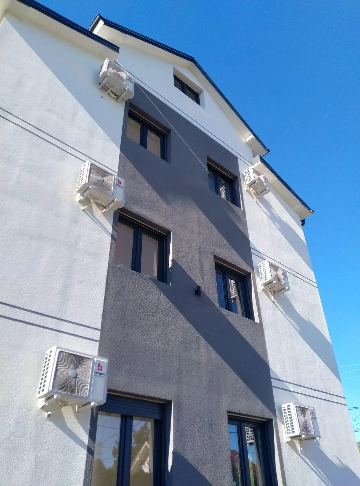 Stan - Surčin (Beograd)