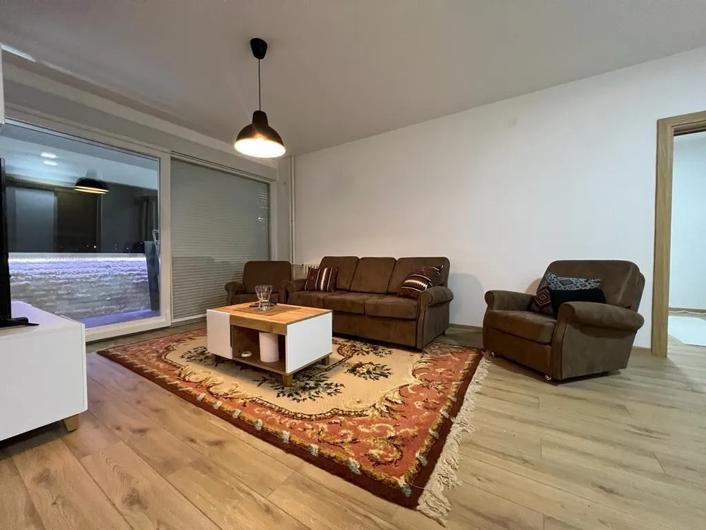 Nekretnina Kanarevo brdo (Rakovica)