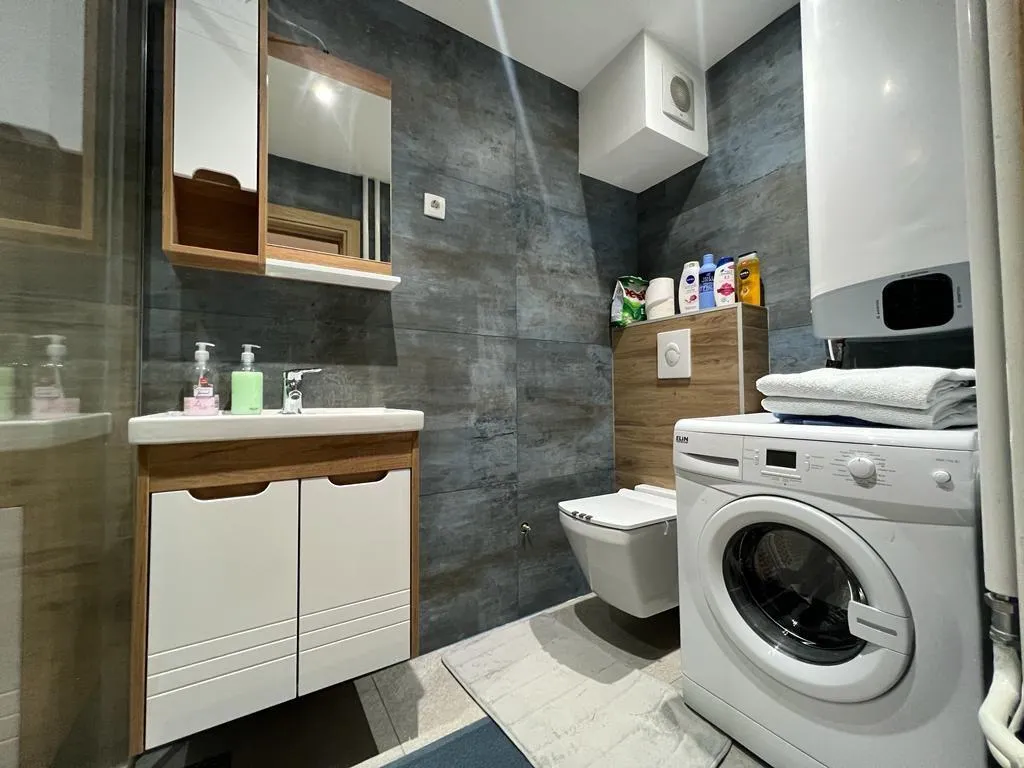 Nekretnina Kanarevo brdo (Rakovica)