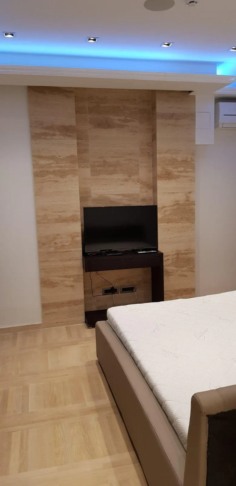 Nekretnina Beli dvor (Savski Venac)