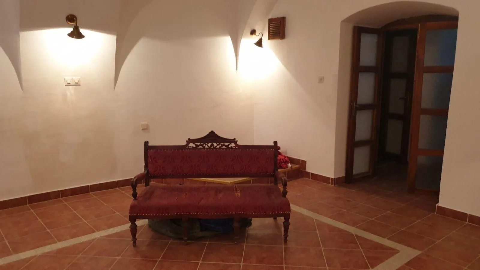 Kuća - Petrovaradin (Novi Sad)