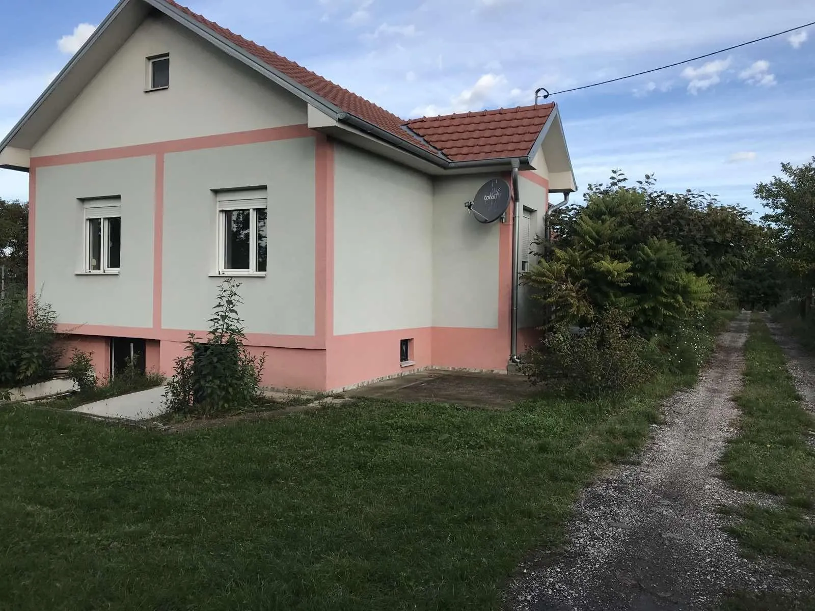 Nekretnina Surčin (Surčin)