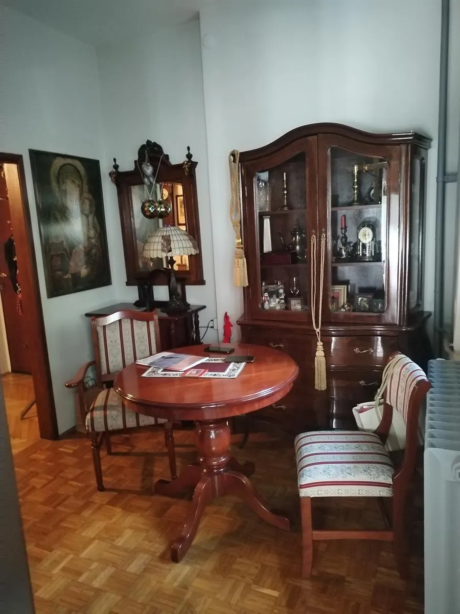 Nekretnina Pravni fakultet (Vračar)