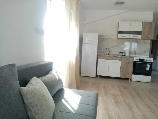 Nekretnina Surčin (Surčin)