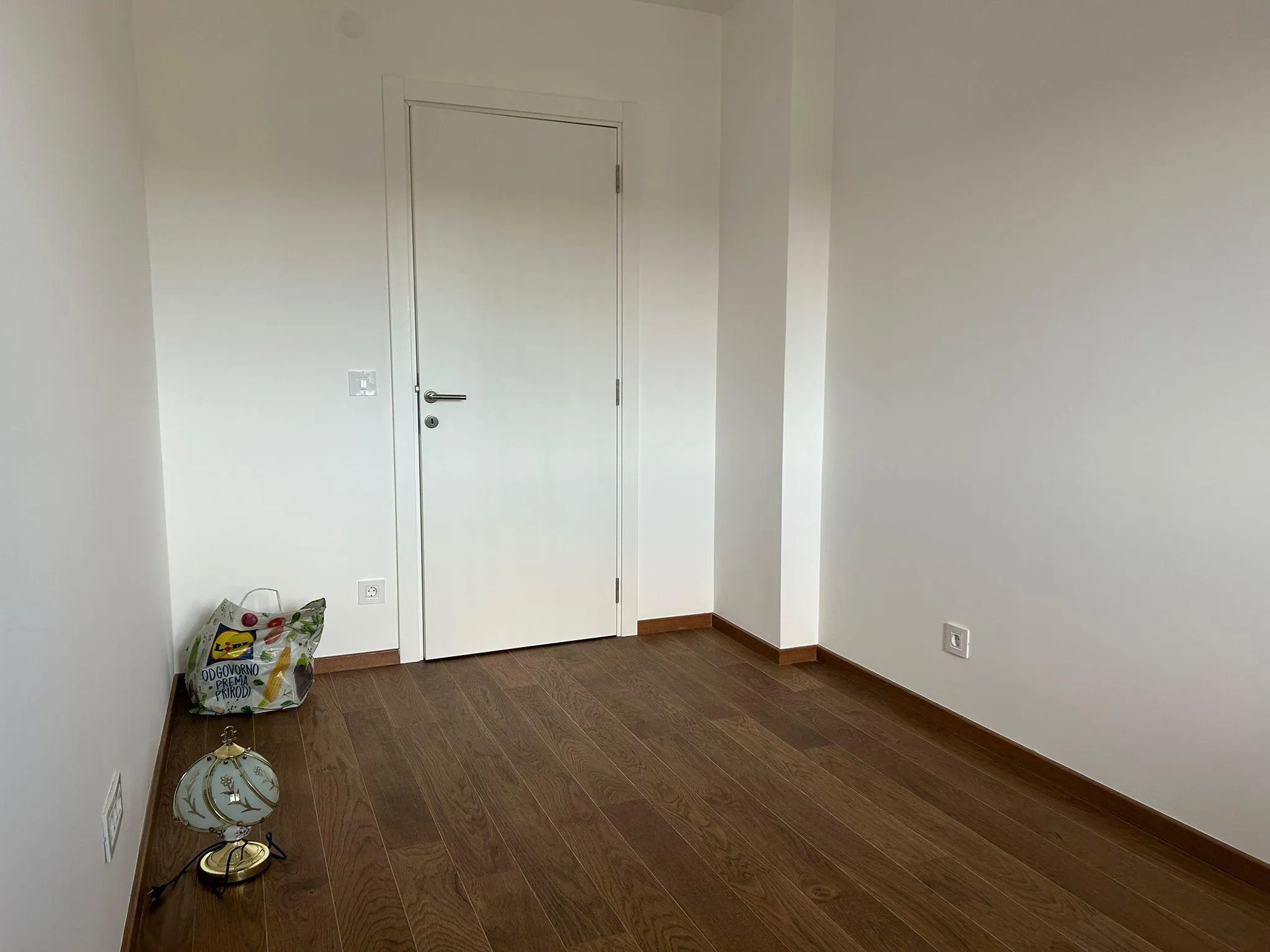 Nekretnina Hala Pionir (Palilula)