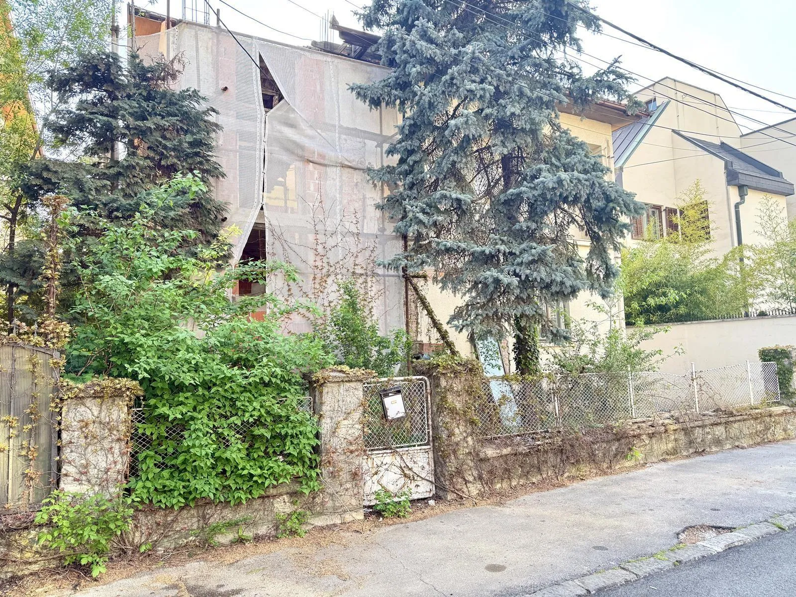 Nekretnina Dedinje (Savski Venac)