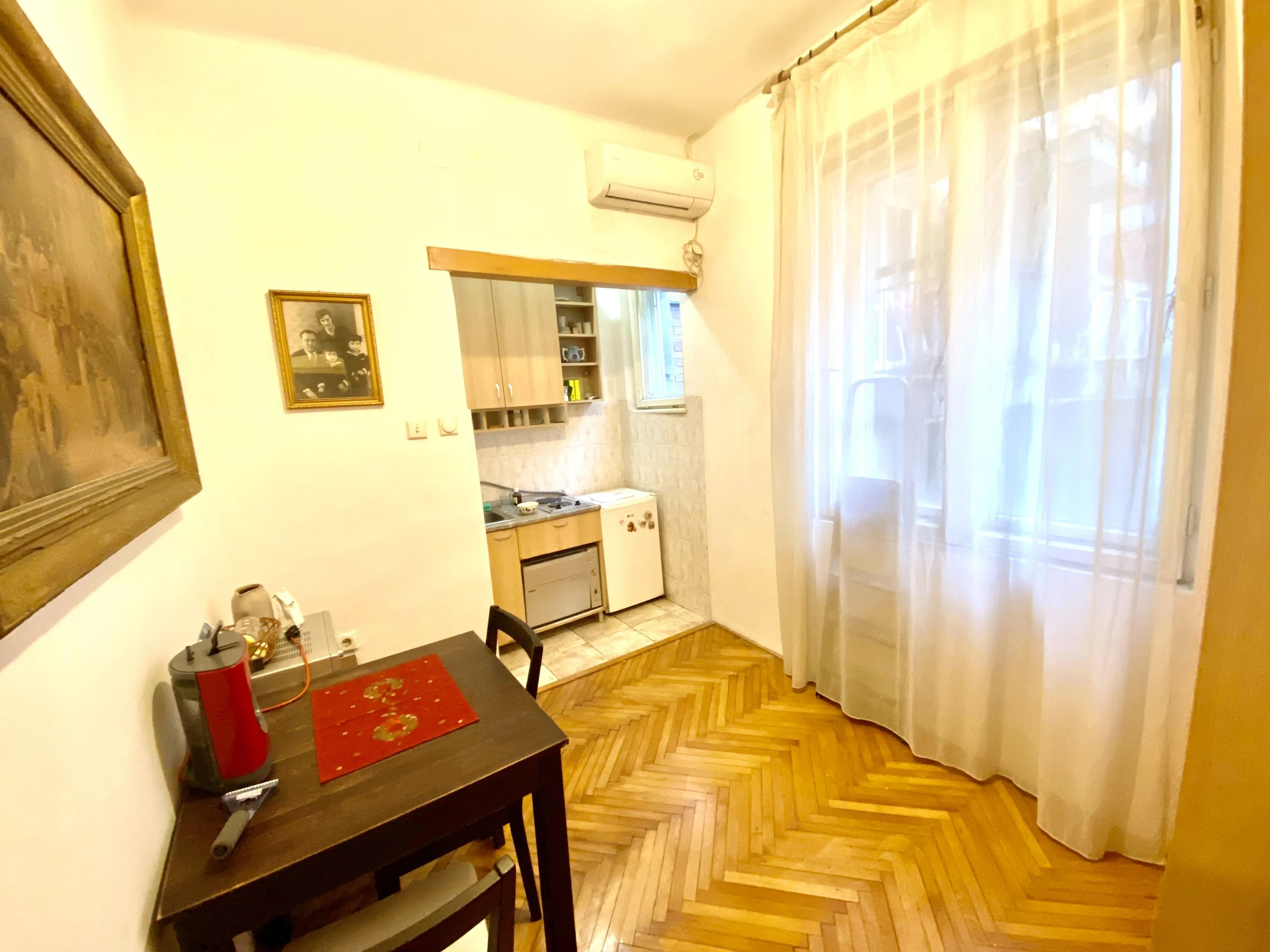 Nekretnina Kalenić pijaca (Vračar)