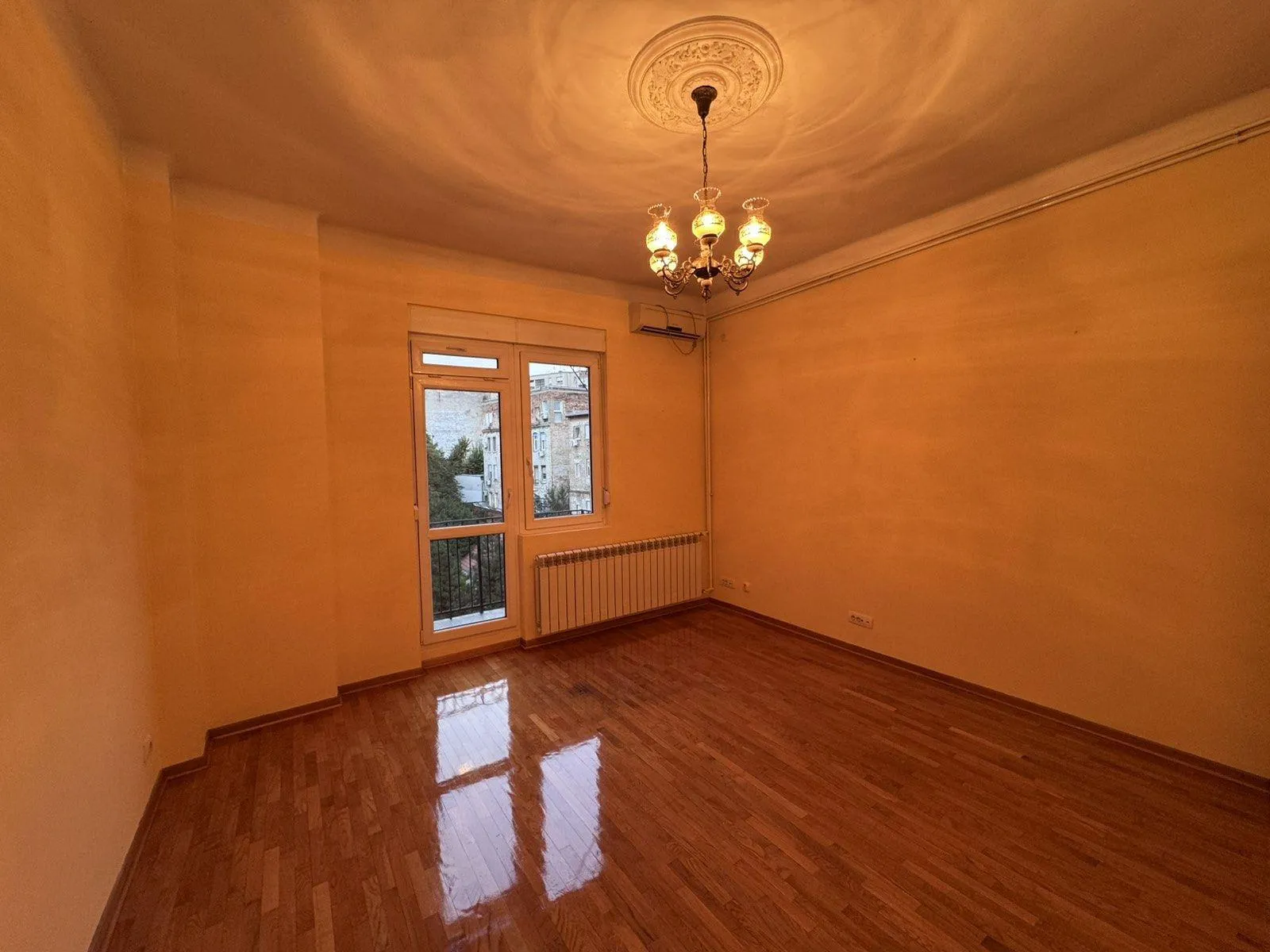 Nekretnina Kralja Milana (Stari Grad)