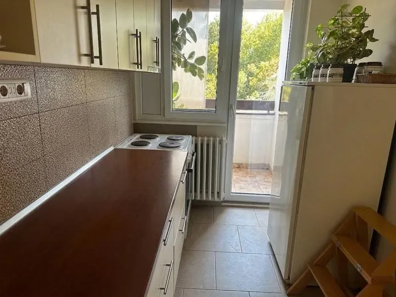 Nekretnina Tesla