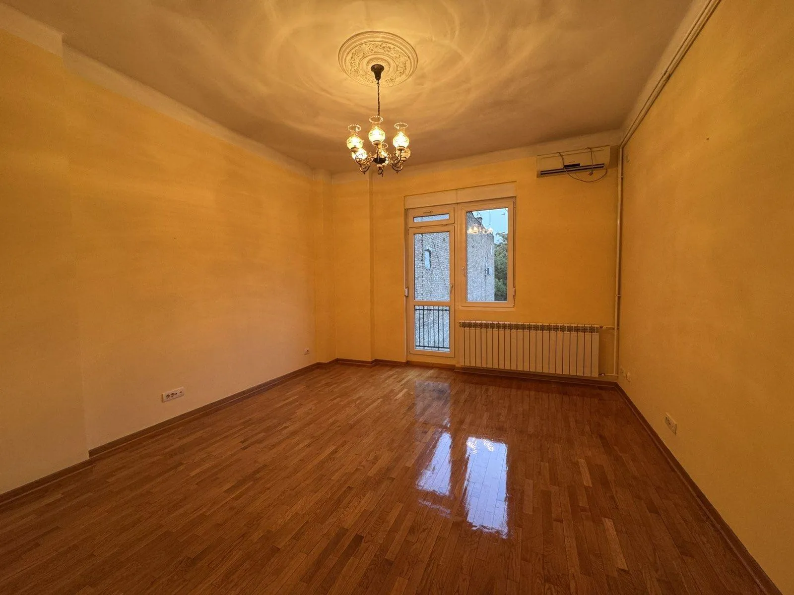 Nekretnina Kralja Milana (Stari Grad)
