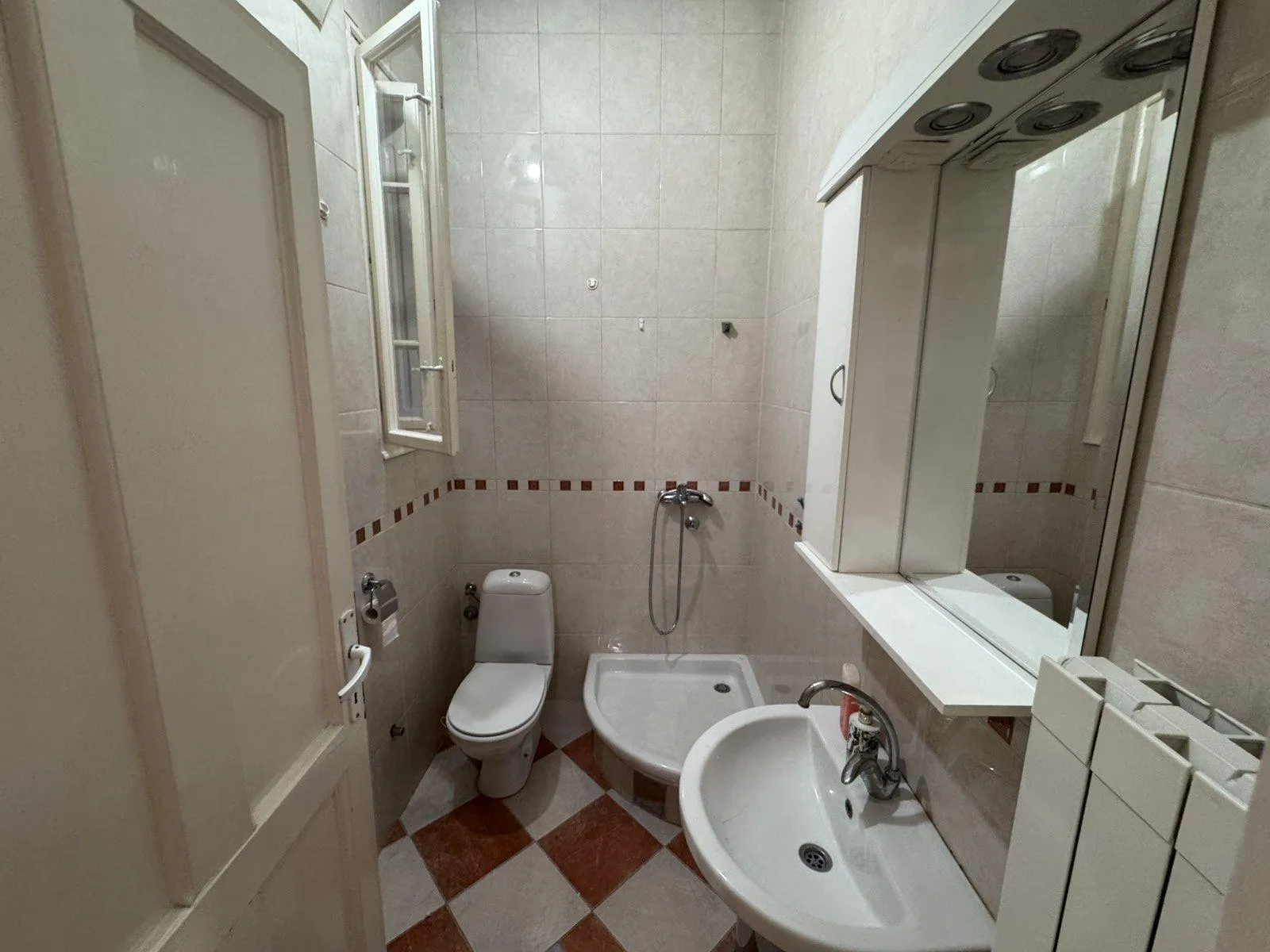 Nekretnina Kralja Milana (Stari Grad)